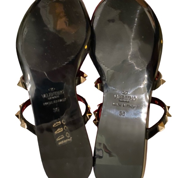 Authentic Valentino Rockstud Sandals - Picture 5 of 5